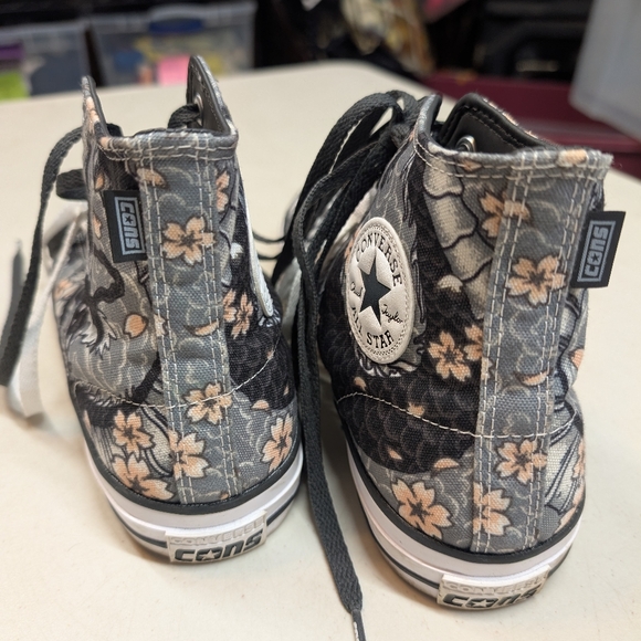 Converse Chuck Taylor Pro - Chinese Dragon and pink flowers - Picture 2 of 7